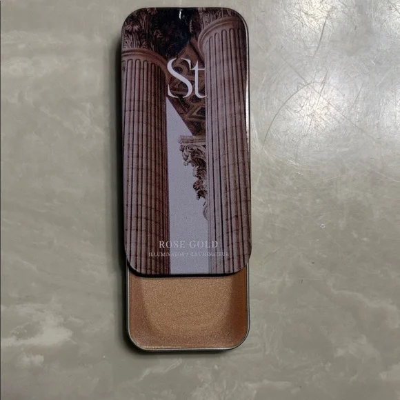 Seint Makeup - Illuminator (highlighter) in Rose Gold - Picture 1 of 2